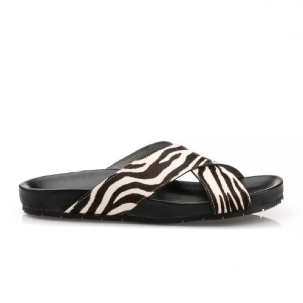 NEW J/Slides Zebra Pony Leather Nova Size 8M